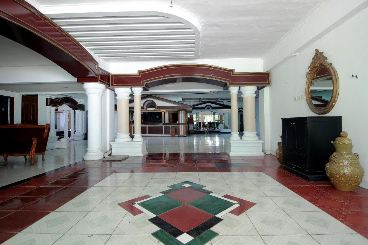 Oyo 2360 Hotel Rio Bengkulu Esterno foto