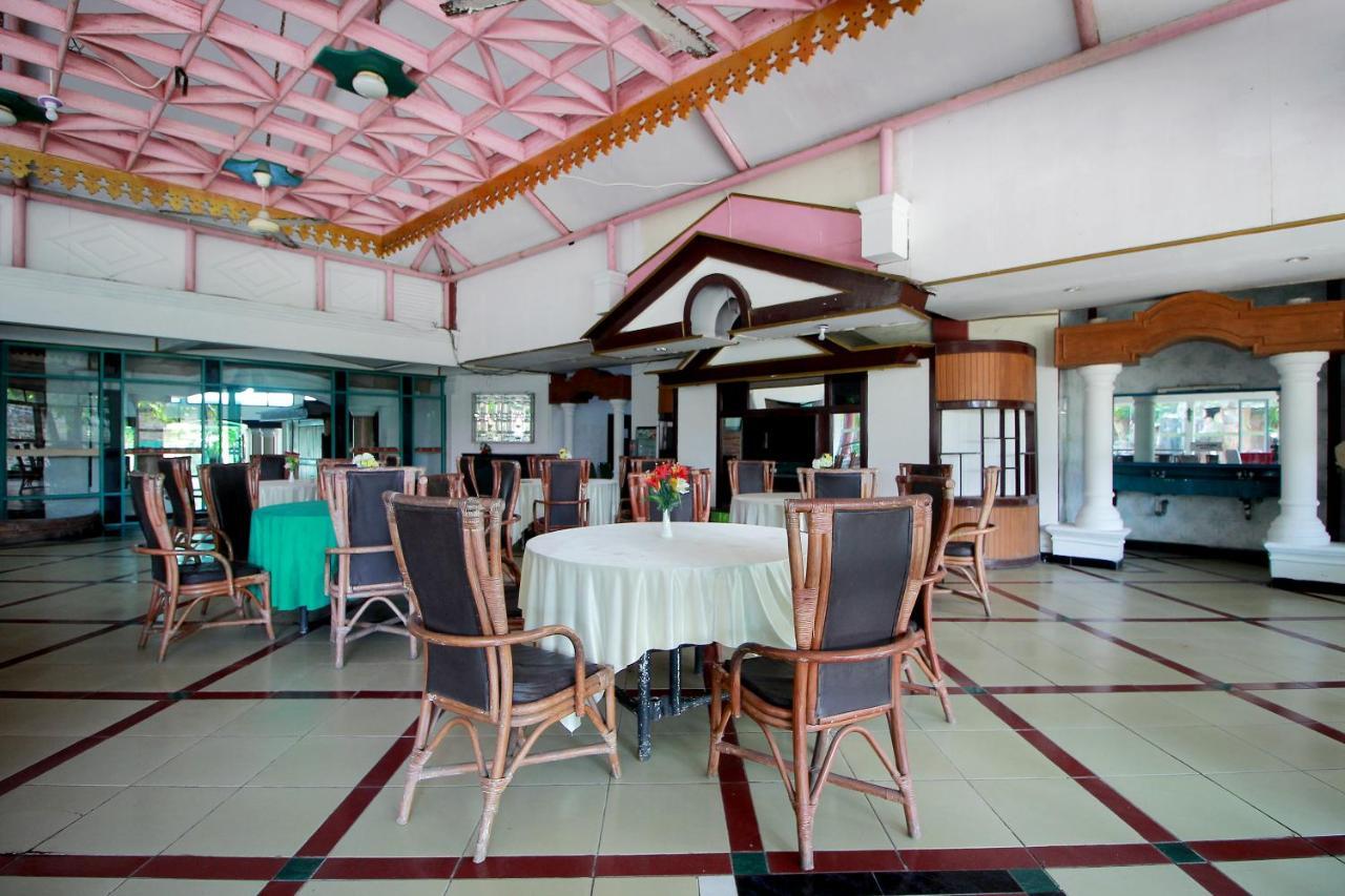 Oyo 2360 Hotel Rio Bengkulu Esterno foto